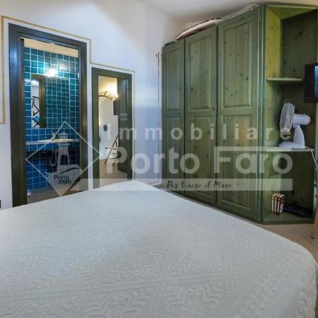 23 Baia Faro - Trilocale Mansardato Con Ampia Terrazza Vista Mare Палау Экстерьер фото