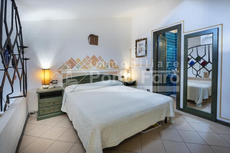23 Baia Faro - Trilocale Mansardato Con Ampia Terrazza Vista Mare Палау Экстерьер фото