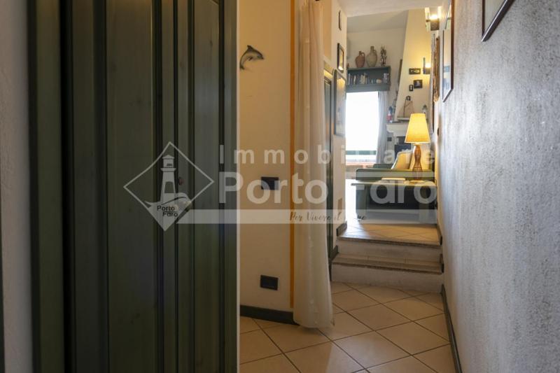 23 Baia Faro - Trilocale Mansardato Con Ampia Terrazza Vista Mare Палау Экстерьер фото